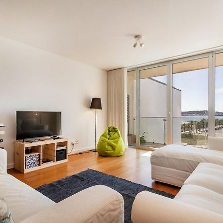 Apartament Guestready - Alges Apt With Stunning Rooftop Pool Zewnętrze zdjęcie